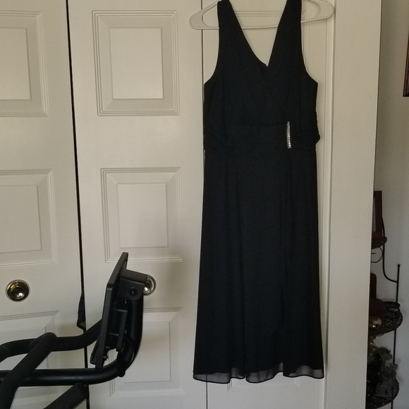 Evening dress - Picture 6 of 7